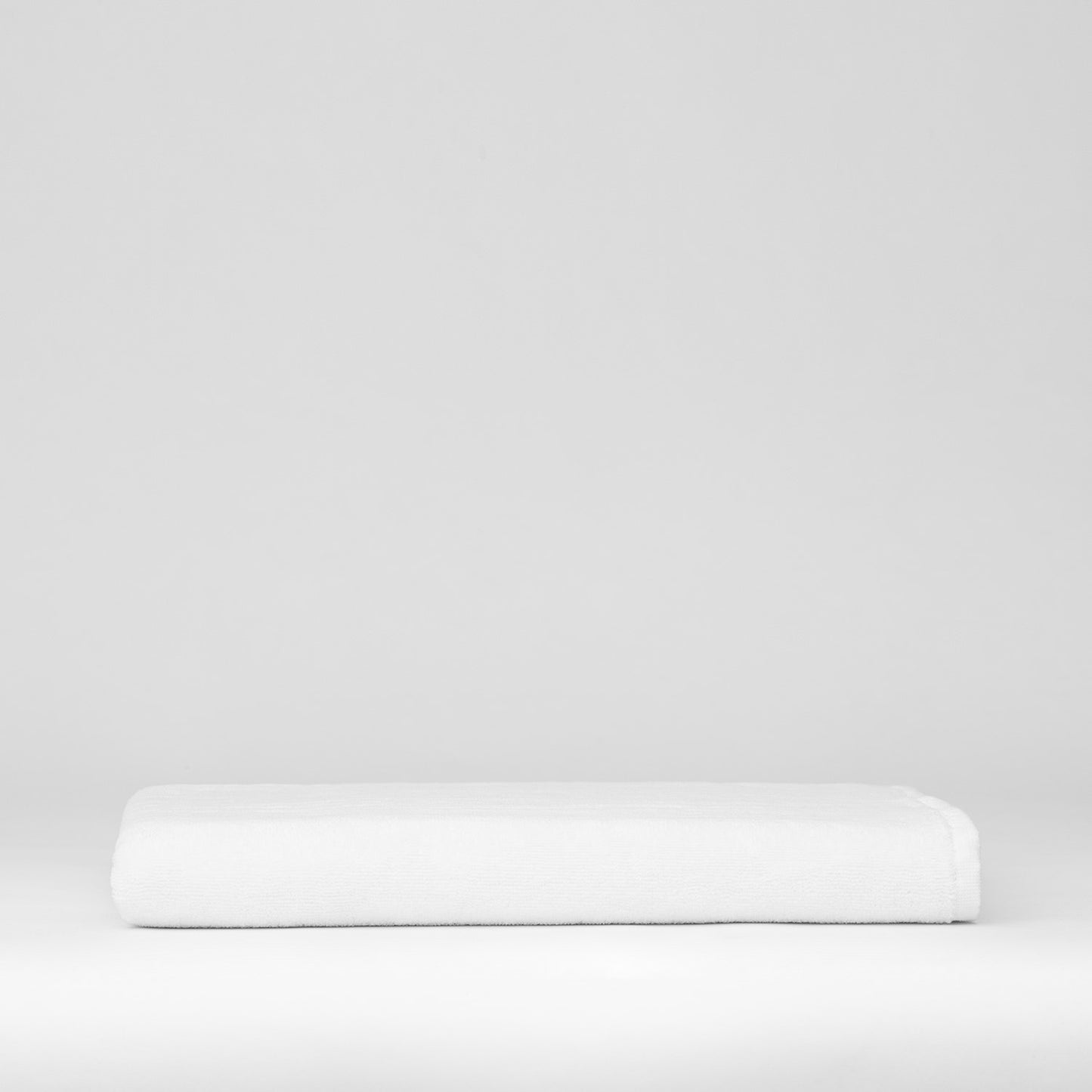 Sundays douchelaken wit