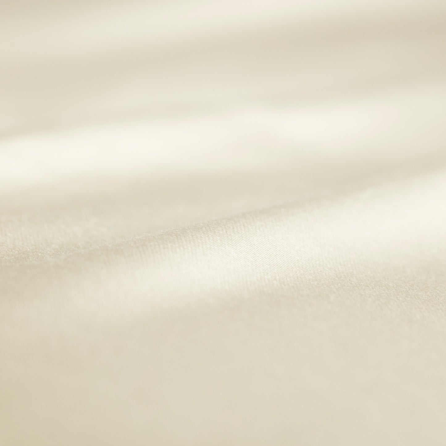 Sundays laken satijn licht zand